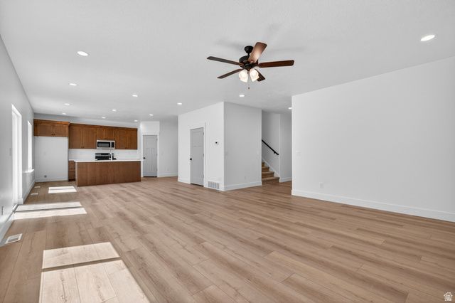 99 S 940 E, Santaquin, UT 84655