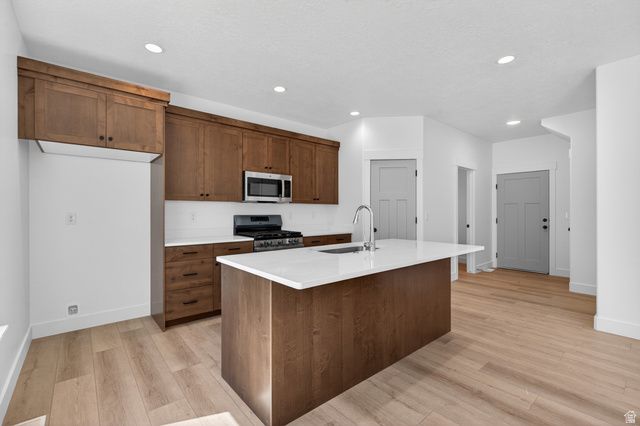 99 S 940 E, Santaquin, UT 84655