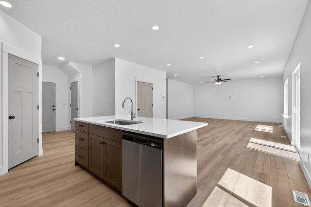 99 S 940 E, Santaquin, UT 84655