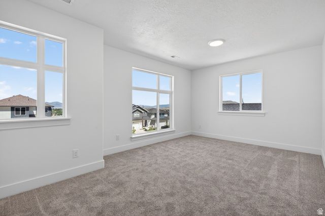 99 S 940 E, Santaquin, UT 84655