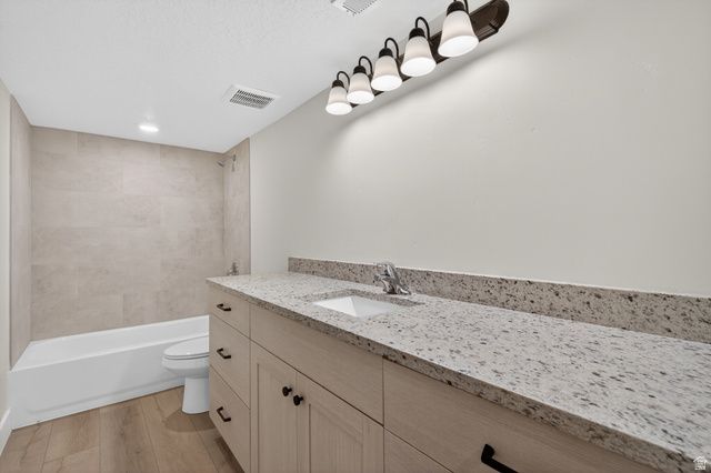 99 S 940 E, Santaquin, UT 84655