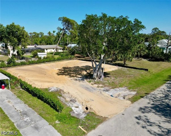 4418 Mariner RD, Bonita Springs, FL 34134