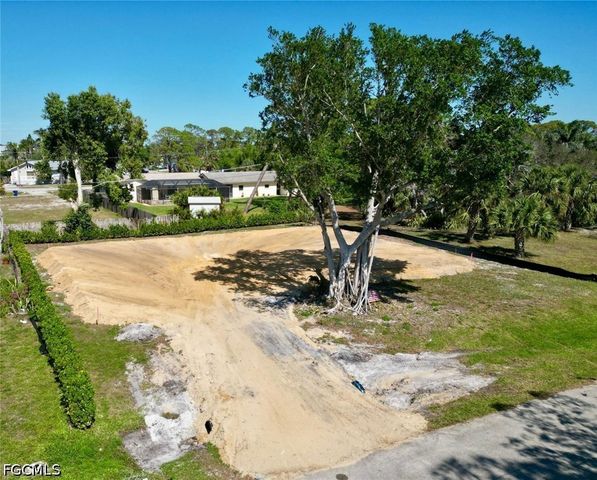 4418 Mariner RD, Bonita Springs, FL 34134