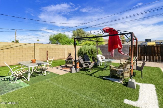 538 E FRIAR Avenue, Apache Junction, AZ 85119