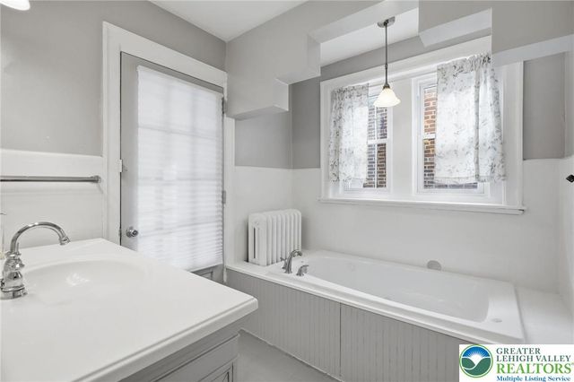 219 North 17th Street, Allentown City, PA 18104