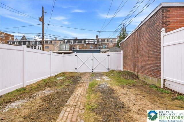 219 North 17th Street, Allentown City, PA 18104