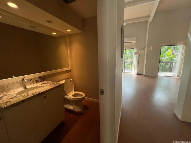 1487 Hiikala Place 28, Honolulu, HI 96816