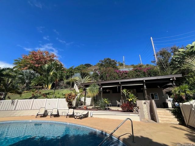 1487 Hiikala Place 28, Honolulu, HI 96816