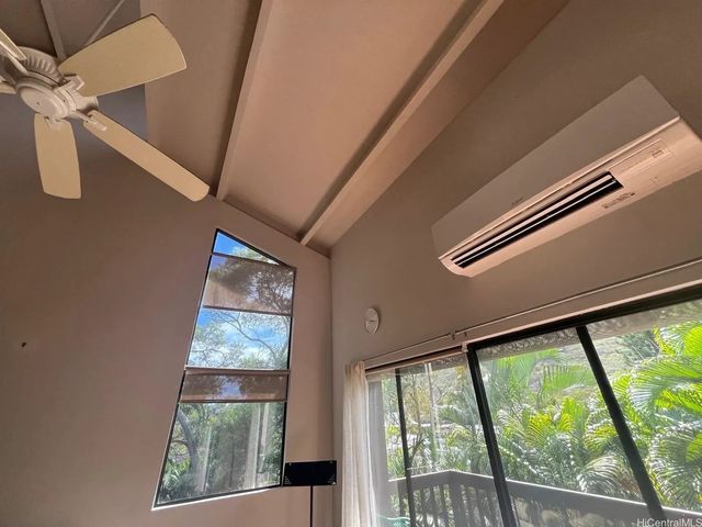 1487 Hiikala Place 28, Honolulu, HI 96816