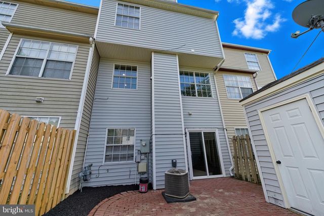 11170 HAMLET CT, Fredericksburg, VA 22407