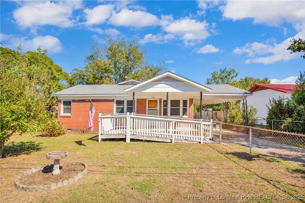 215 S 7th Street, Spring Lake, NC 28390