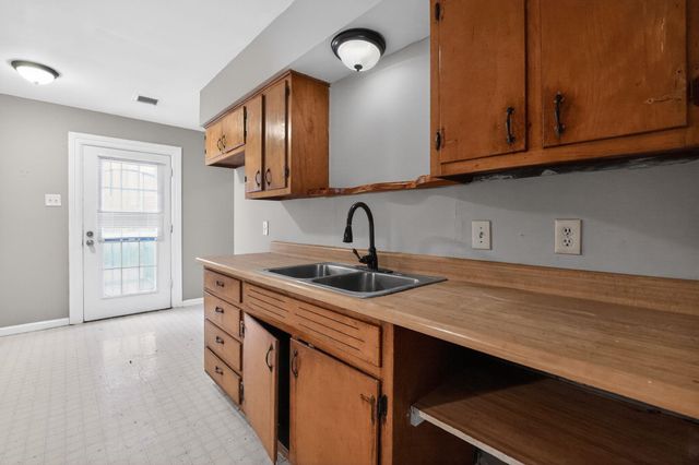 2518 CORNING AVE, Memphis, TN 38127