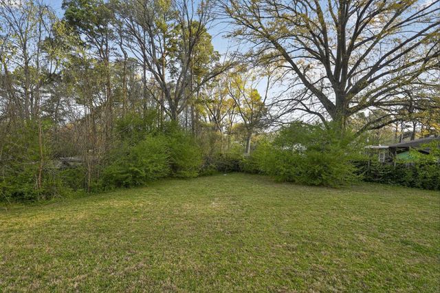 2518 CORNING AVE, Memphis, TN 38127