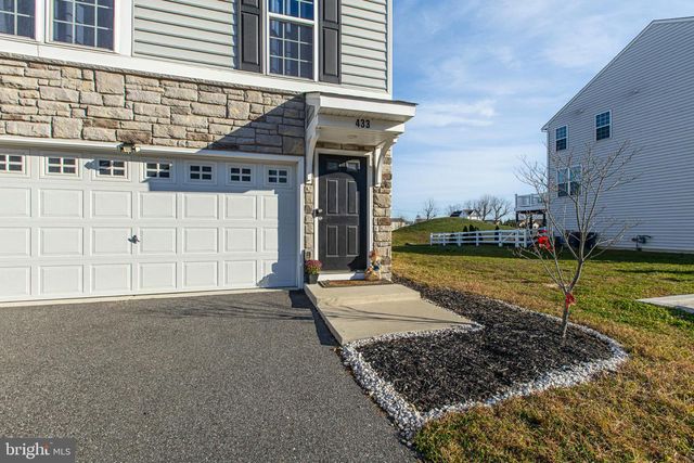 433 WYATT DR, Townsend, DE 19734