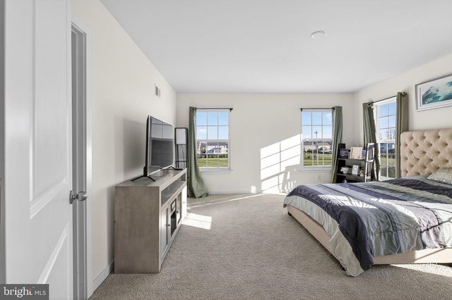 433 WYATT DR, Townsend, DE 19734