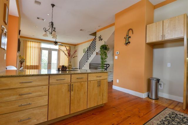 1807 W Webster Street, Houston, TX 77019