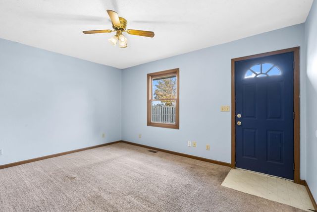 1006 Baretta Court, Aurora, MO 65605