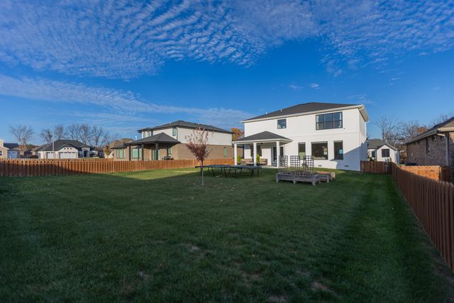 6037 S Maryland Avenue, Springfield, MO 65810