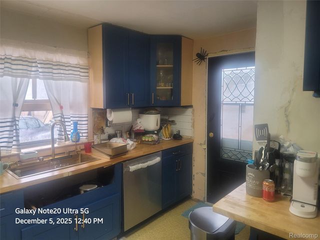 407 S Oakley Street, Saginaw, MI 48602