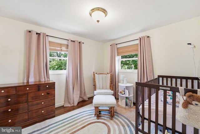 26 UNDERWOOD PL, Alexandria, VA 22304
