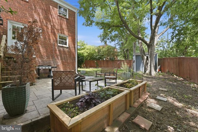 26 UNDERWOOD PL, Alexandria, VA 22304