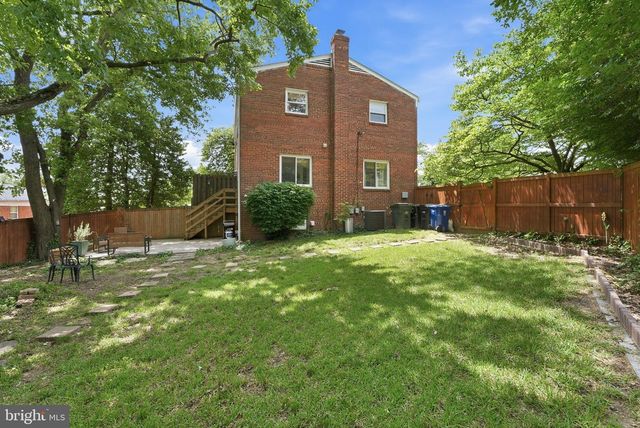 26 UNDERWOOD PL, Alexandria, VA 22304