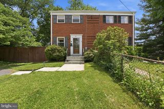 26 UNDERWOOD PL, Alexandria, VA 22304