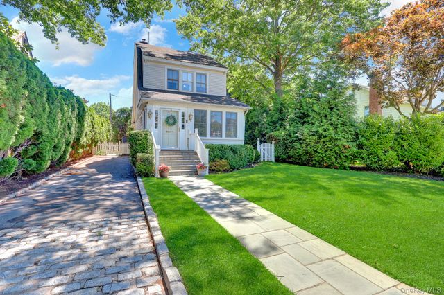 65 Roxbury Road, Garden City, NY 11530