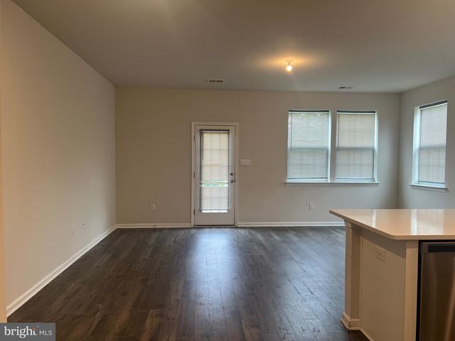 106 SICKLER CT, Sicklerville, NJ 08081
