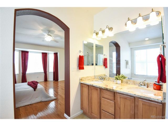 23627 E Bellewood Dr, Aurora, CO 80016