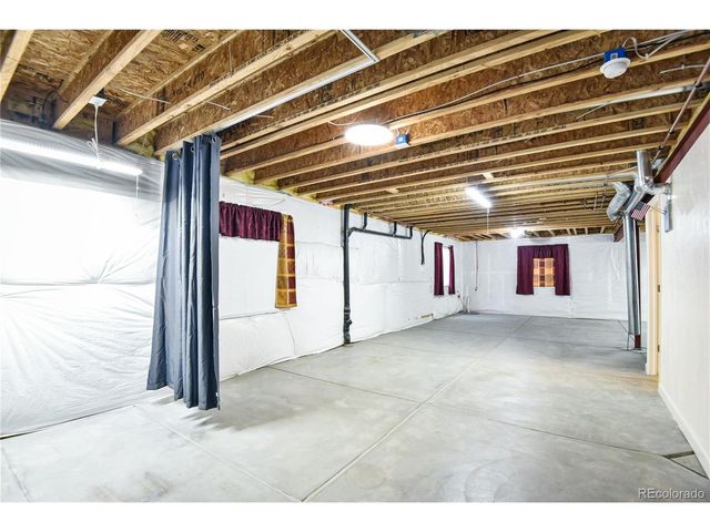 23627 E Bellewood Dr, Aurora, CO 80016