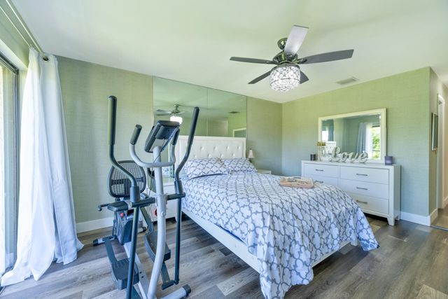 5142 Fountains Drive S, Greenacres, FL 33467