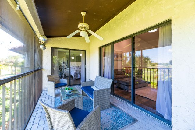 5142 Fountains Drive S, Greenacres, FL 33467
