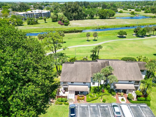 5142 Fountains Drive S, Greenacres, FL 33467