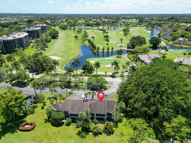 5142 Fountains Drive S, Greenacres, FL 33467