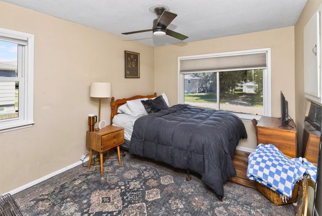 1517-1519 NW 2nd Street, Ankeny, IA 50023
