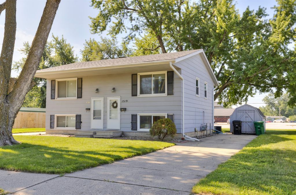 1517-1519 NW 2nd Street, Ankeny, IA 50023