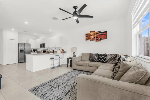 16229 SW 288th Terrace, Homestead, FL 33033