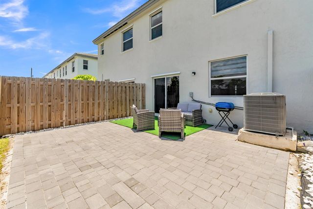 16229 SW 288th Terrace, Homestead, FL 33033