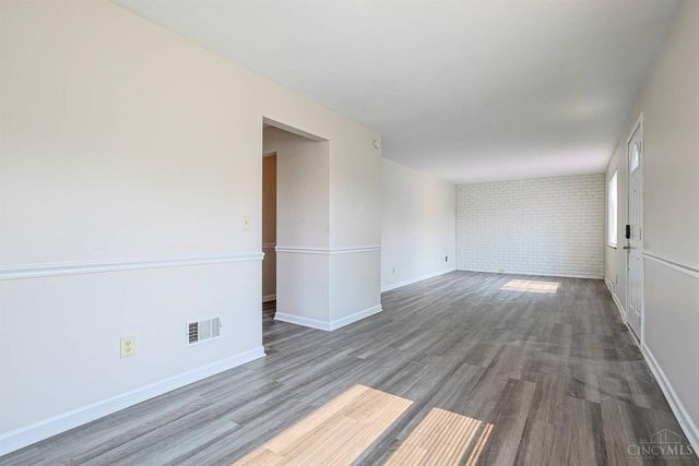 556 Grandin Avenue, Springdale, OH 45246
