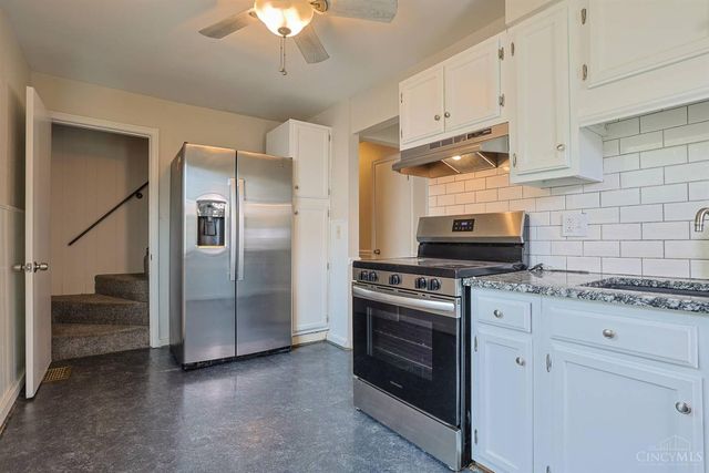 556 Grandin Avenue, Springdale, OH 45246