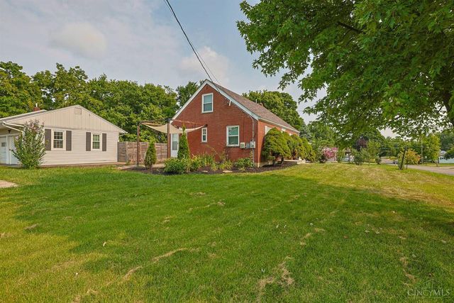 556 Grandin Avenue, Springdale, OH 45246