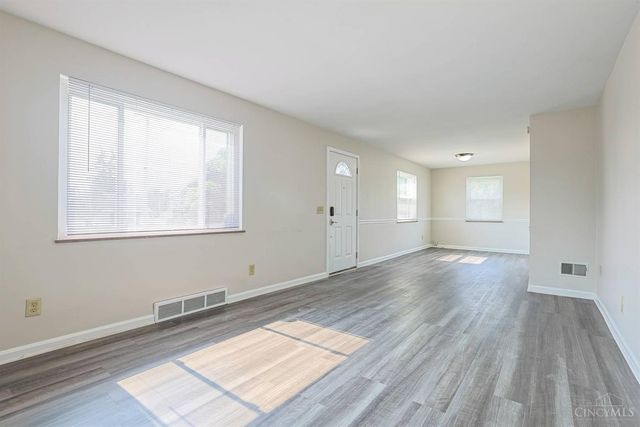 556 Grandin Avenue, Springdale, OH 45246