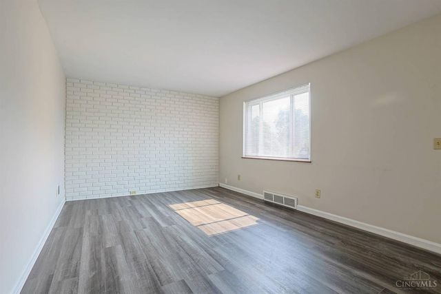 556 Grandin Avenue, Springdale, OH 45246