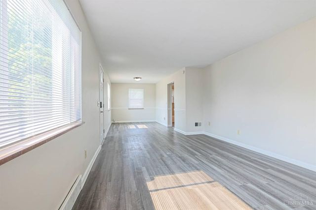 556 Grandin Avenue, Springdale, OH 45246