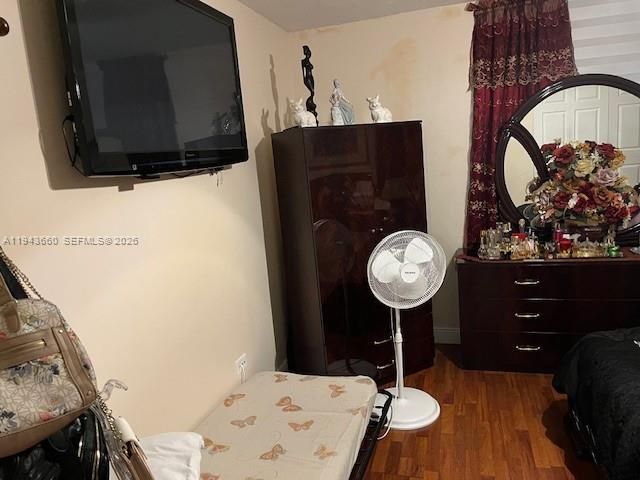 4211 W 10th Ln, Hialeah, FL 33012