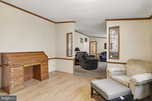 303 DALLAS DR, Grantville, PA 17028