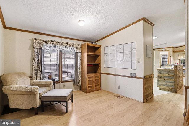 303 DALLAS DR, Grantville, PA 17028