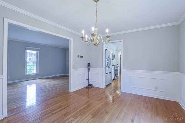 427 Flemridge Court, Wyoming, OH 45231