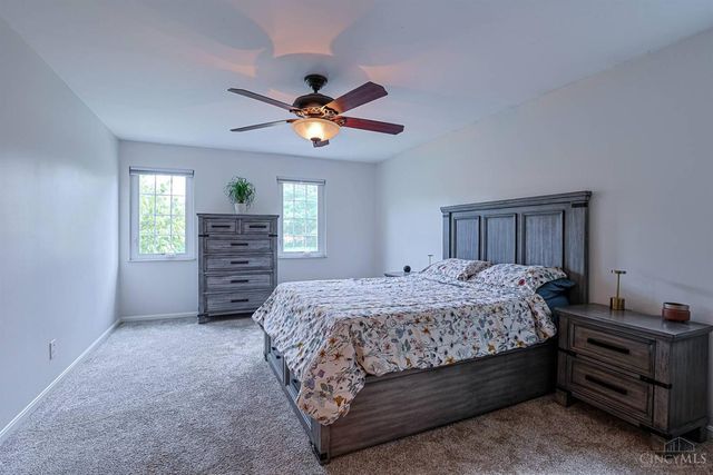 427 Flemridge Court, Wyoming, OH 45231